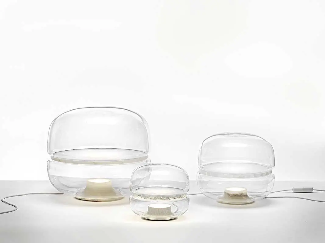 Macaron by Lucie Koldova