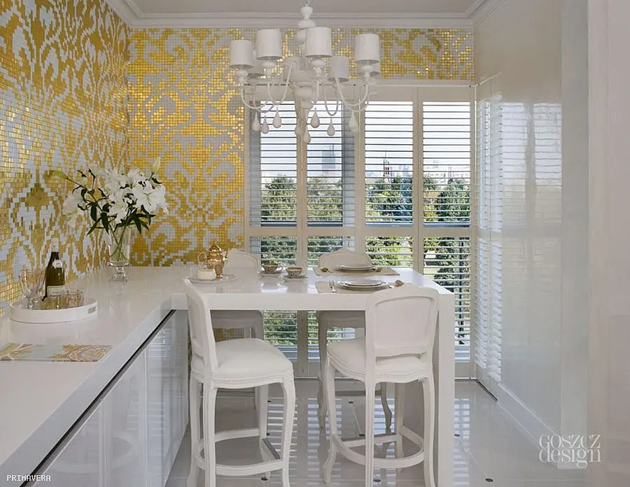 Złota mozaika w kuchni