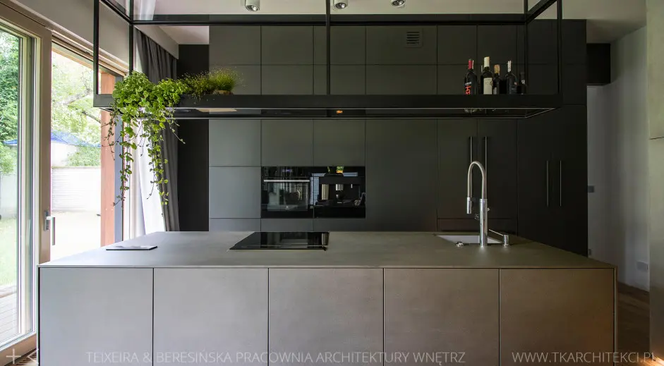Szara kuchnia | proj. TK Architekci