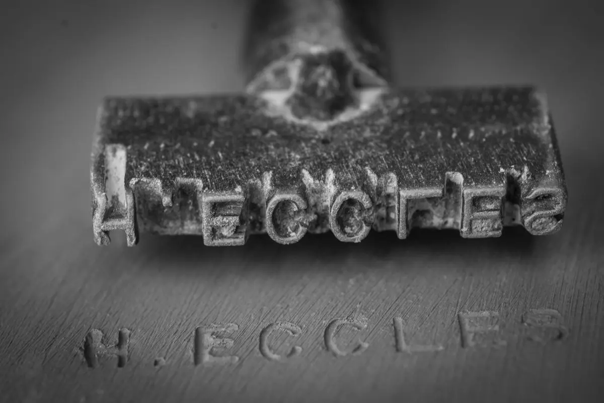 Każdy zlew Shaws nosi nazwisko mistrza rzemiosła, który go wykonał, ręcznie.