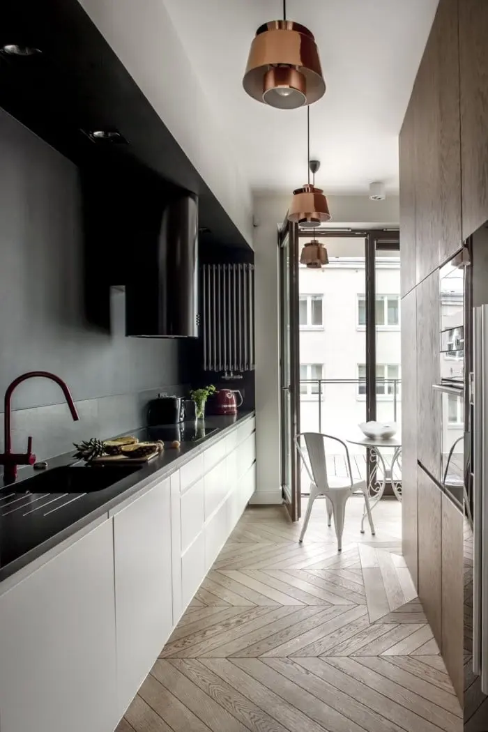 Projekt Anna Koszela - Między Madrytem a Warszawą