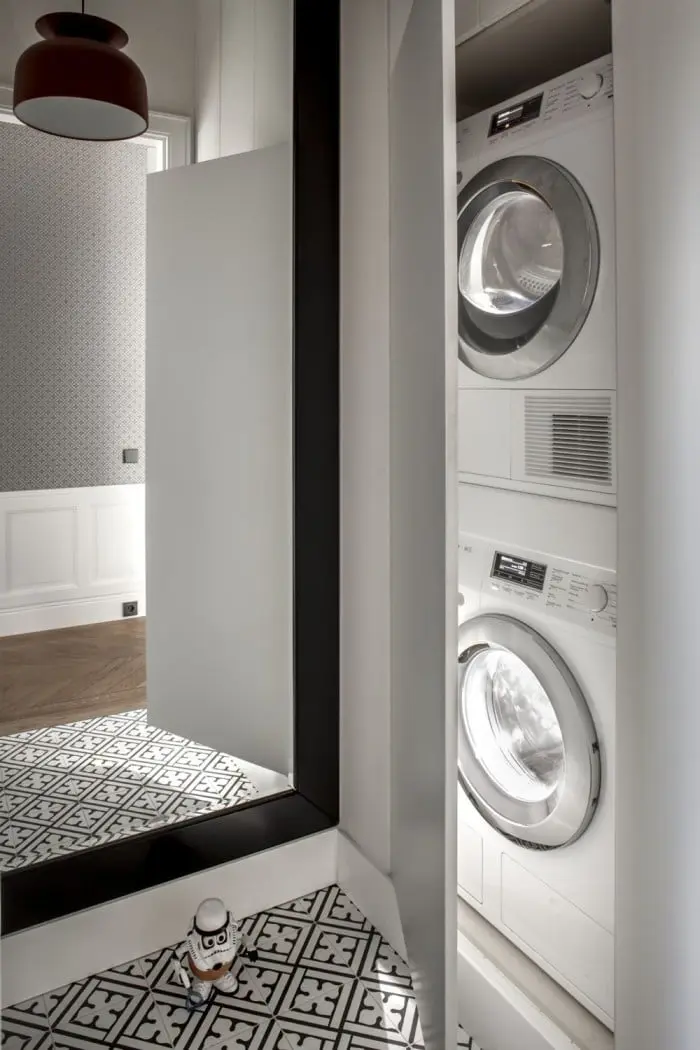 Projekt Anna Koszela - Między Madrytem a Warszawą