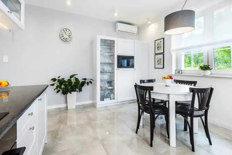 Nowoczesna kuchnia, proj. COCO pracownia projektowania wnętrz