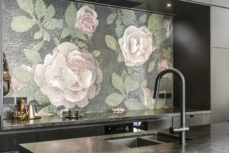 Mozaika Bisazza w kuchni