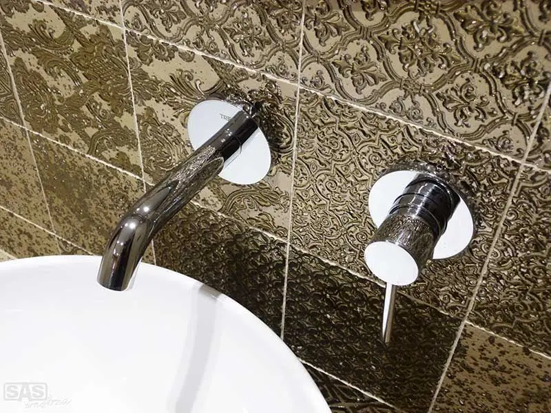 Ponadczasowy dom nad jeziorem | Proj. SAS