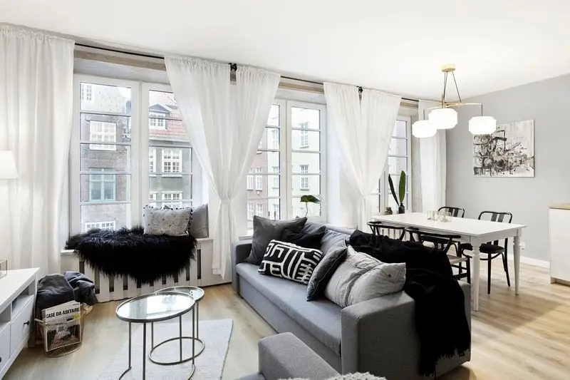 Salon, proj. studioLOKO