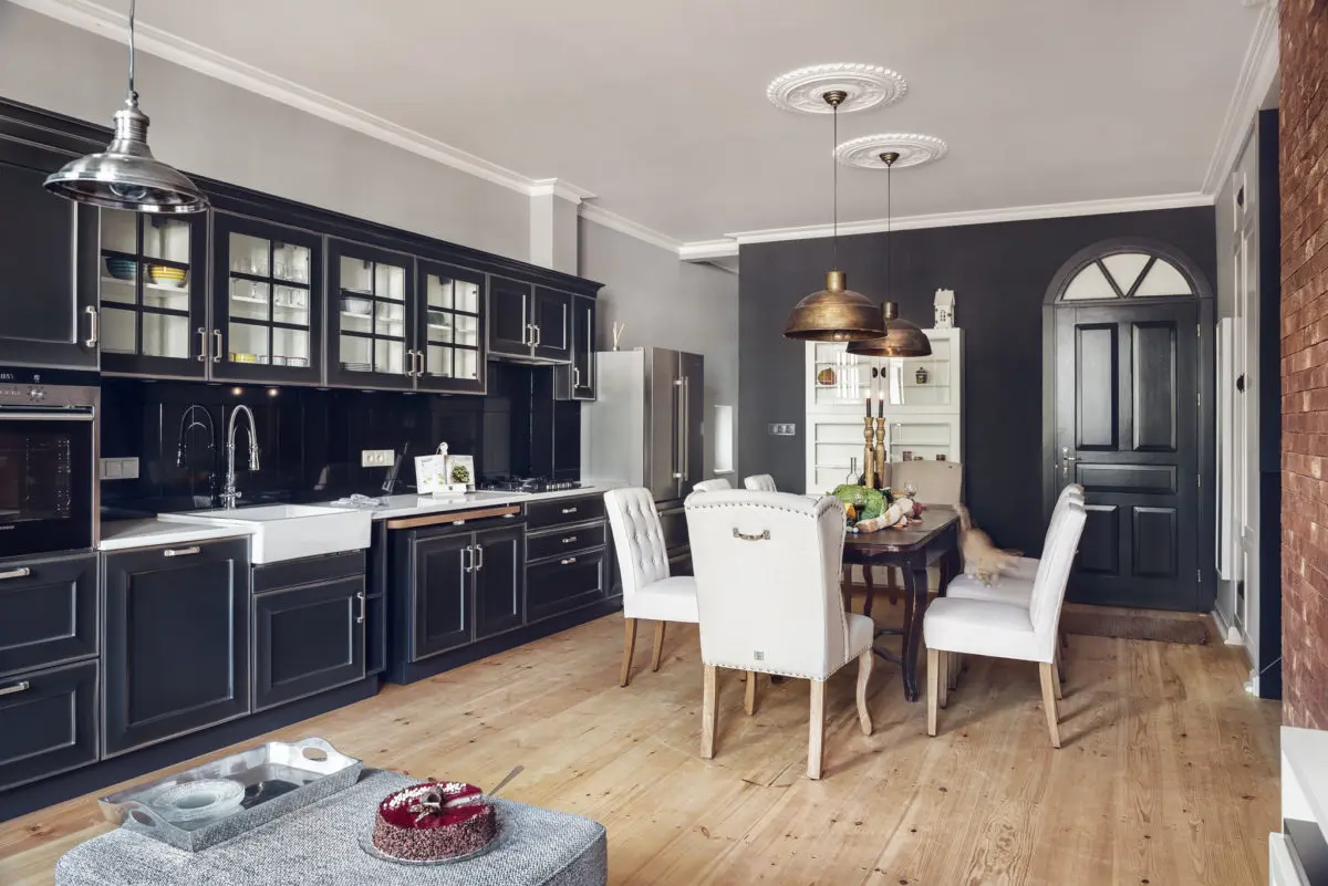 Czarne meble w kuchni