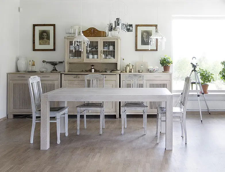 Stół Milloni dostępny w Internity Home