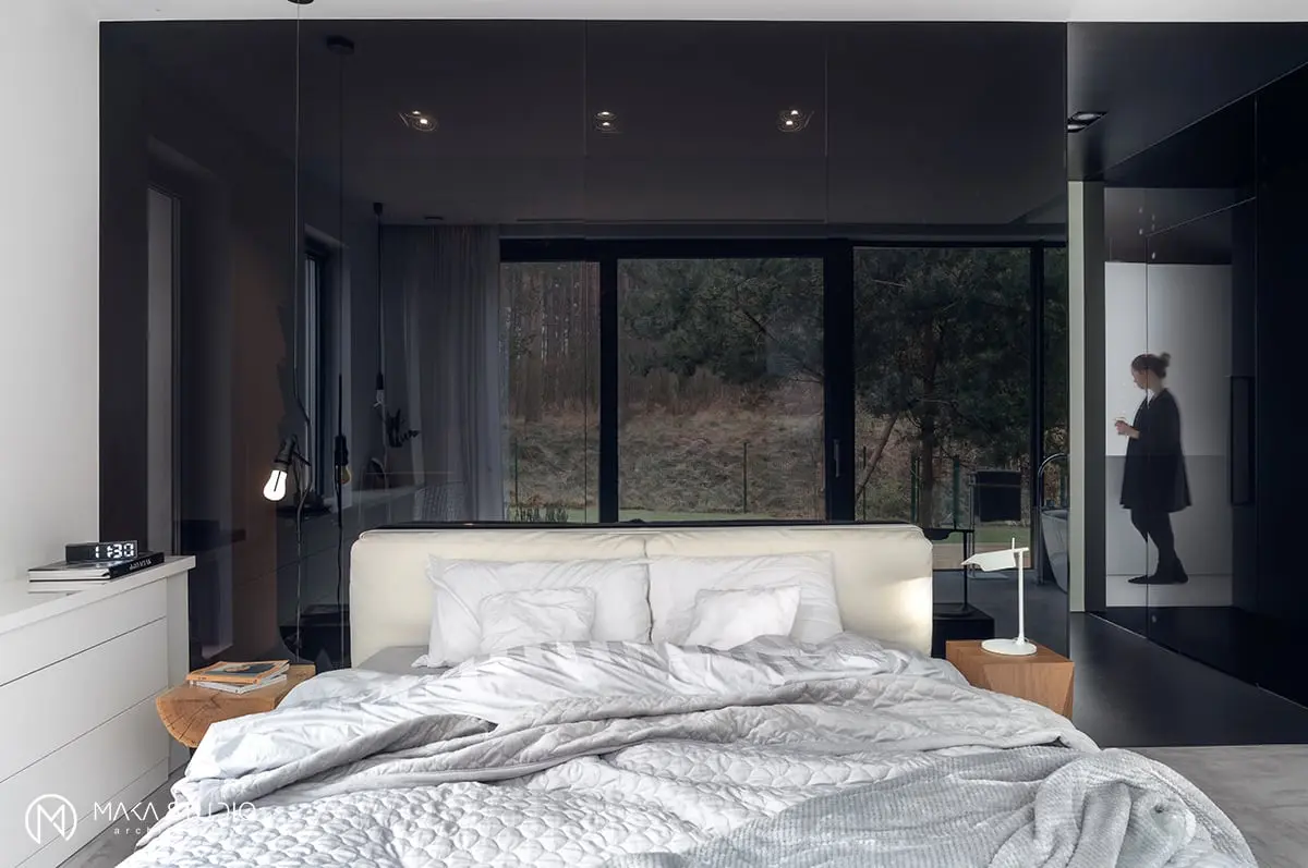 Dom w klimacie black & white | proj. MAKA.STUDIO, photo: Tom Kurek