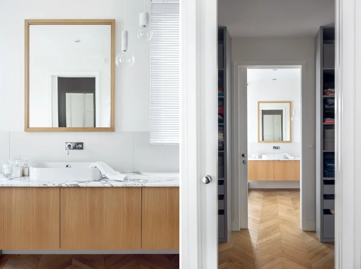 Biało - drewniana łazienka | proj. LOFT Magdalena Adamus, photo: Tom Kurek