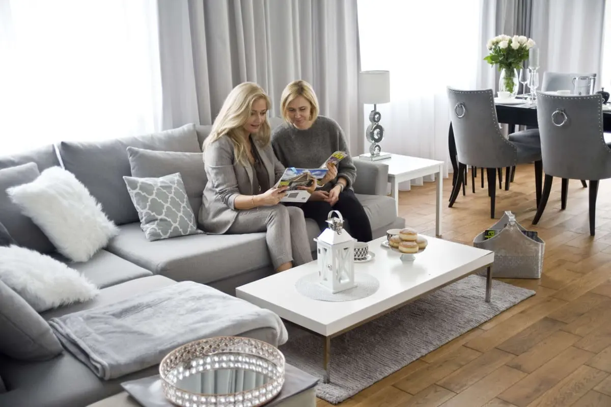 Architektka Magdalena Miśkiewicz z gospodarzem domu