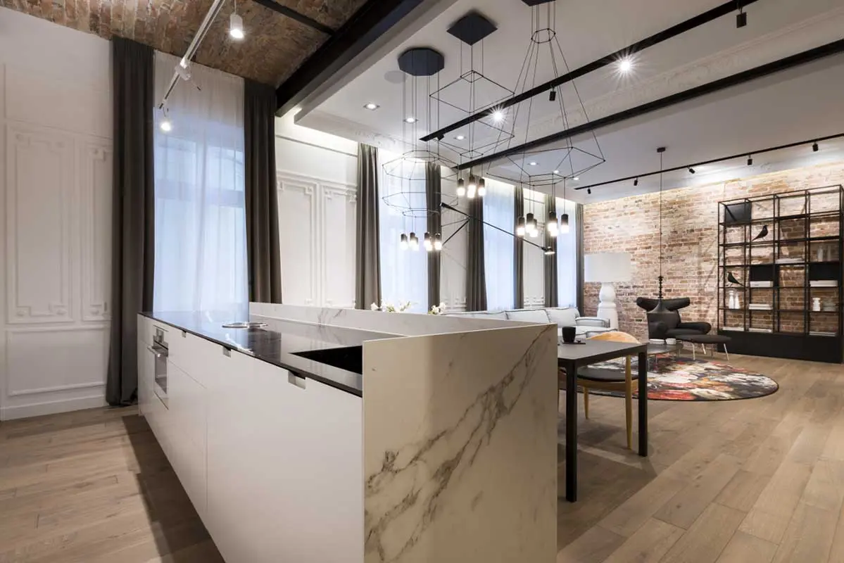 Marmur połączony z czerwoną cegłą | proj. Nasciturus design