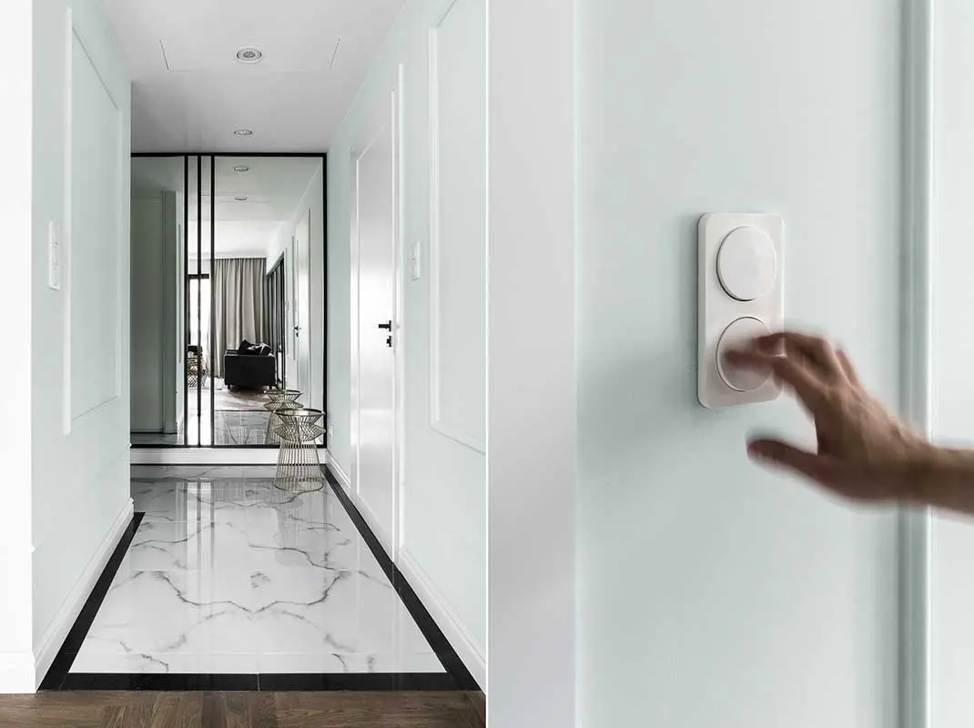 Marmurowa podłoga z akcentami mięty i złota w projekcie Mana Design