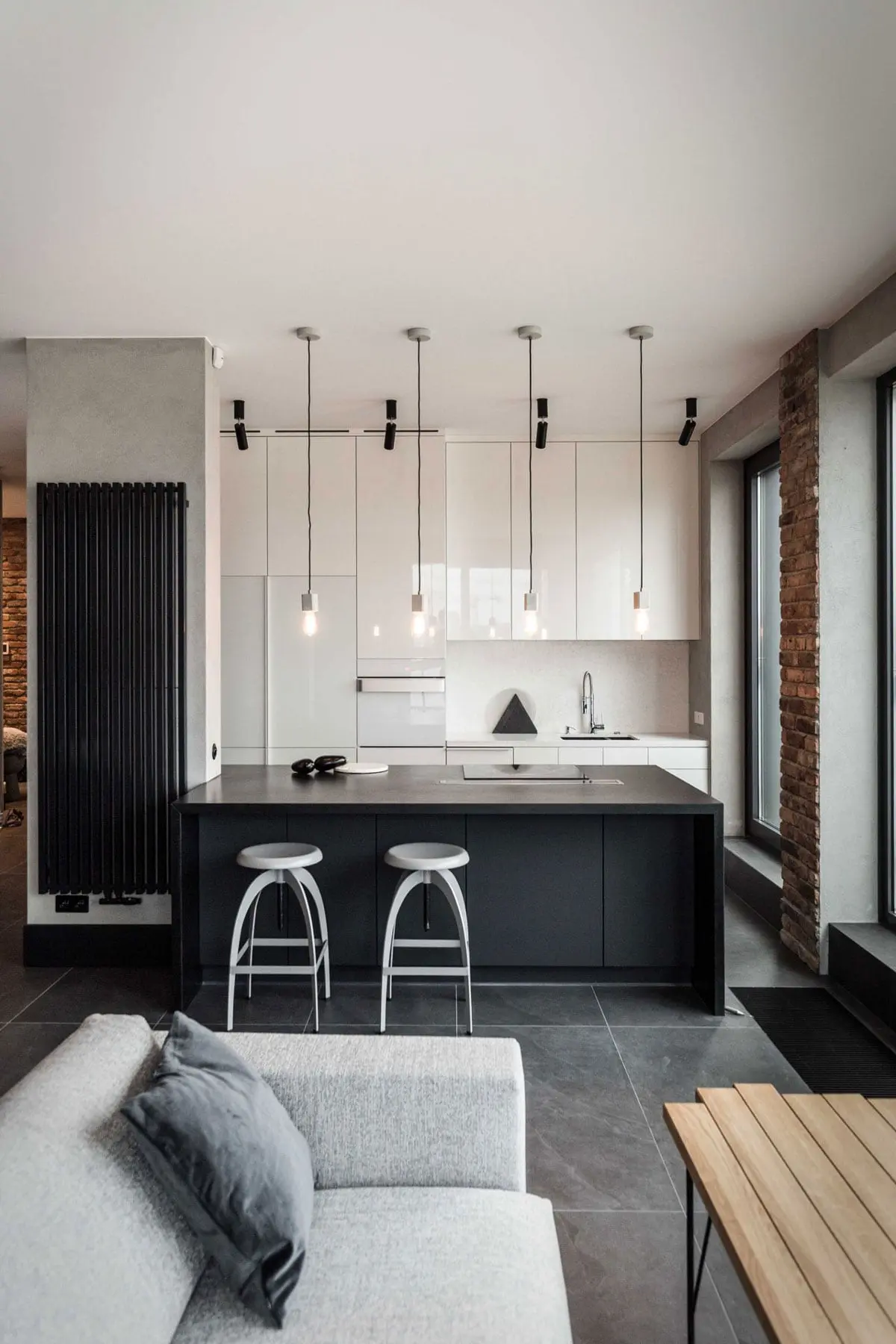 proj. One Design (Katarzyna Barbella-Aponte)