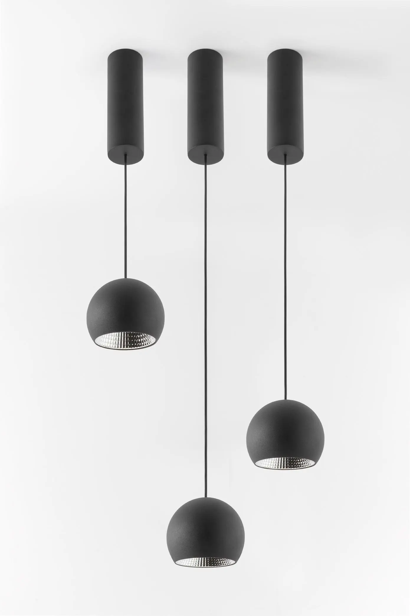 Modular Lighting Instruments
MARBUL | Pendant lamp