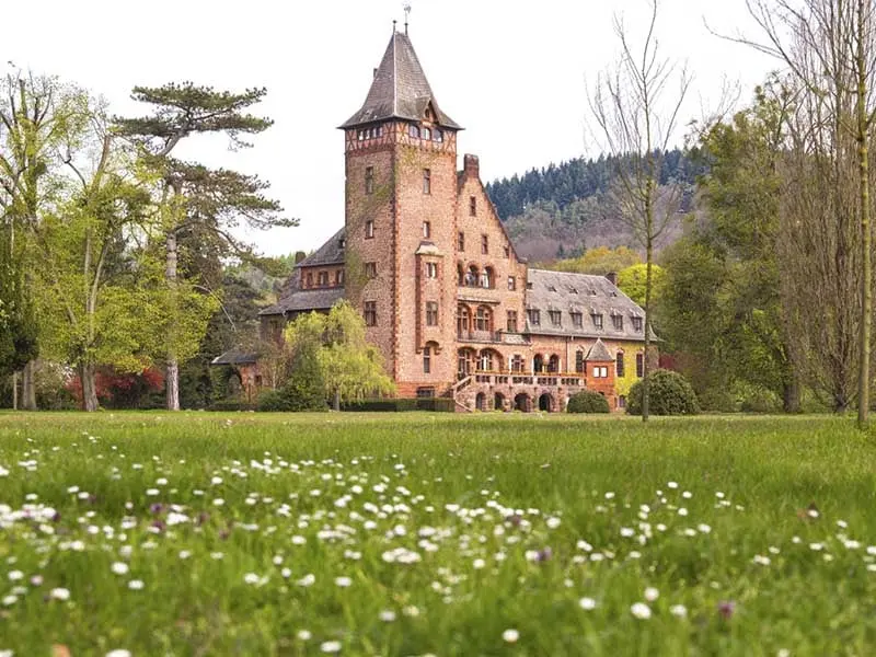 Zamek Saareck Villeroy & Boch