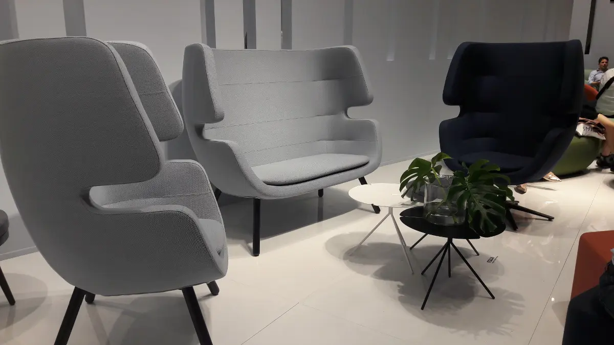 Zabawa formą w wydaniu Softline – ja widzę te meble w przestrzeni biurowej, a Ty?