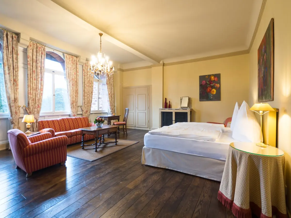 Zamek Saareck Villeroy & Boch