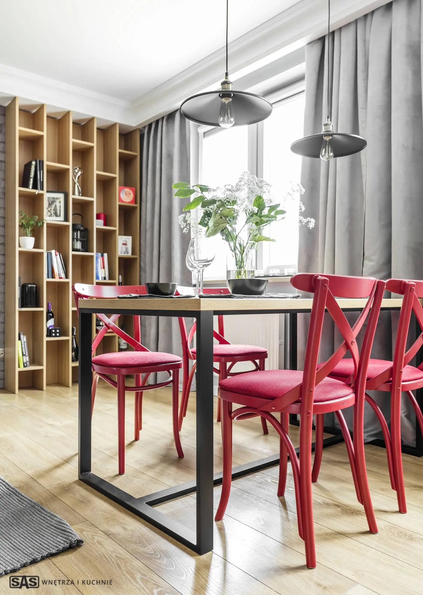 Mieszkanie z akcentem czerwieni