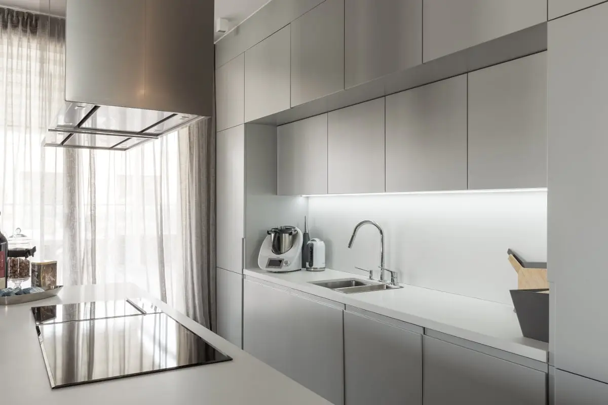 Biała kuchnia | proj. Patrycja Dmowska