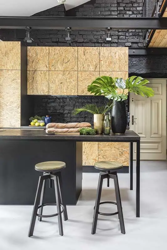 Monstera w kuchni | proj. One design (Monika Wasilewska)