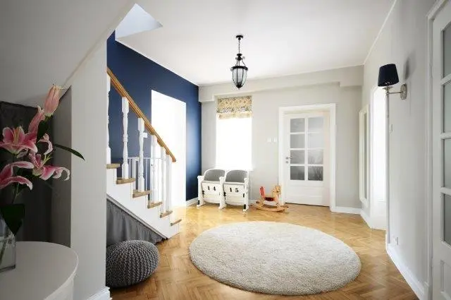 Dom w stylu amerykańskim
200m2, Żółwin/Podkowa Leśna
zdjęcia: www.mustbetheplace.pl