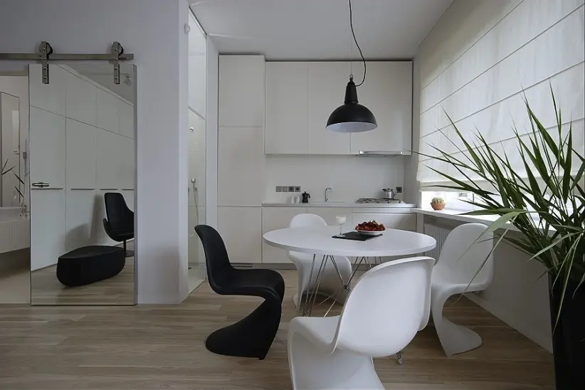 Kultowe krzesła Pantony w projekcie Indoor