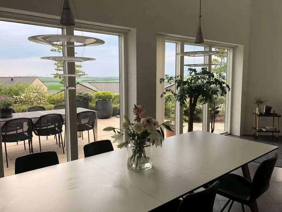 Lampa zwieszana Louis Poulsen Enigma 425 | Dostępna w Internity Home