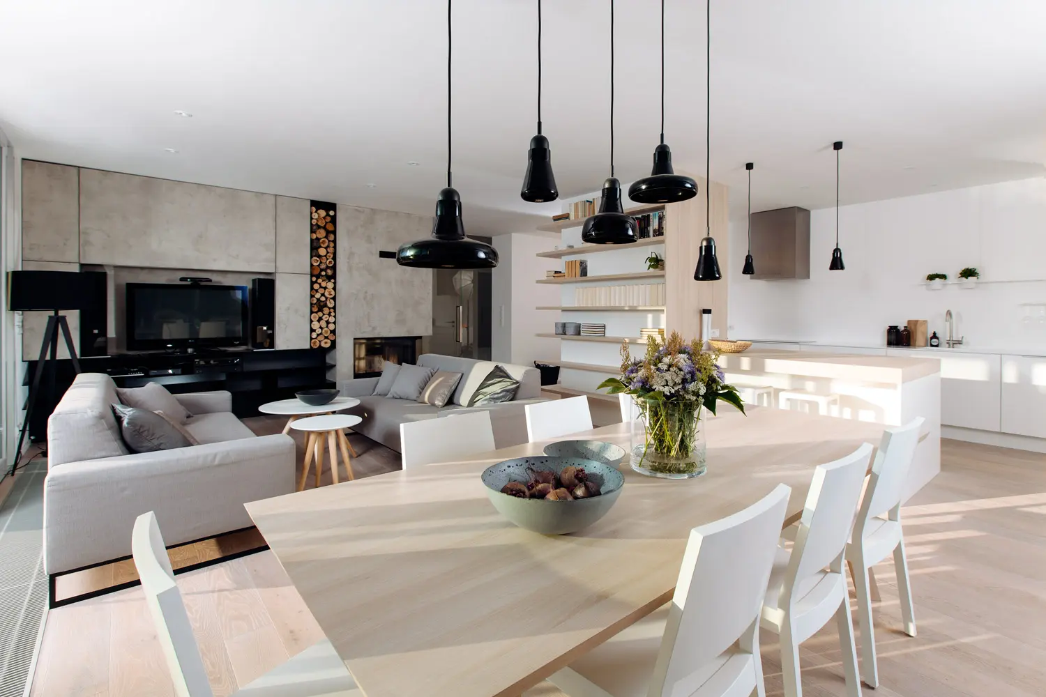 Szklane lampy Brokis dostępne w Internity Home