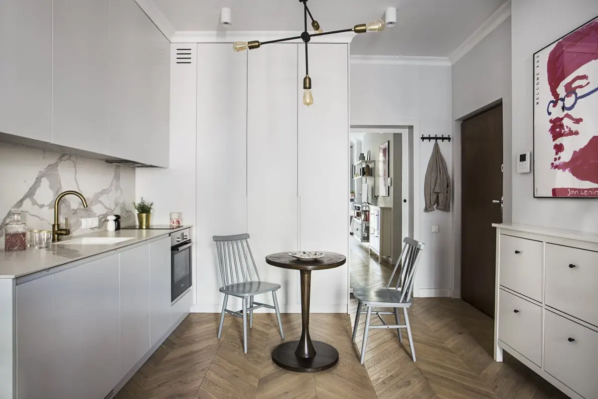 Aneks kuchenny z mini jadalnią | proj. OIKOI