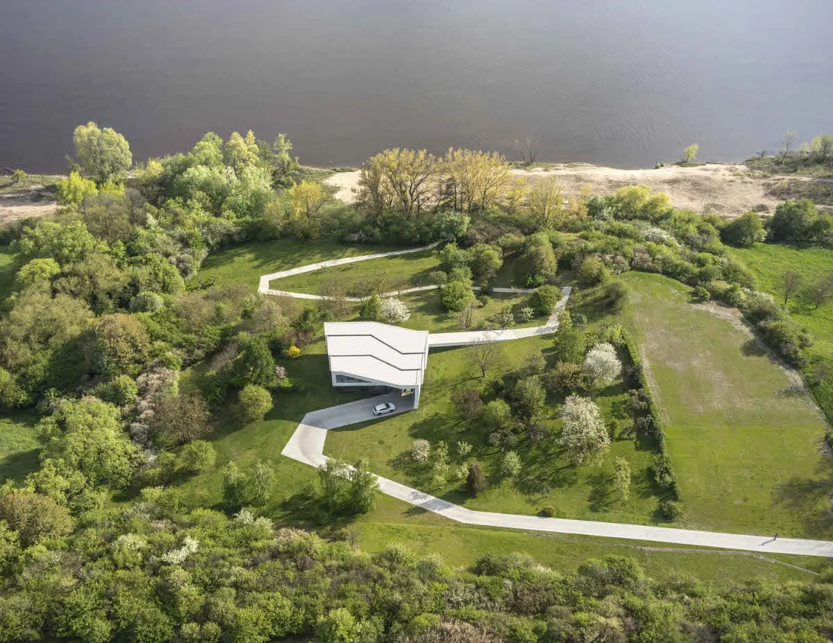 Dom po drodze | proj. KWK PROMES Robert Konieczny (zdj.: Jarosław Syrek)