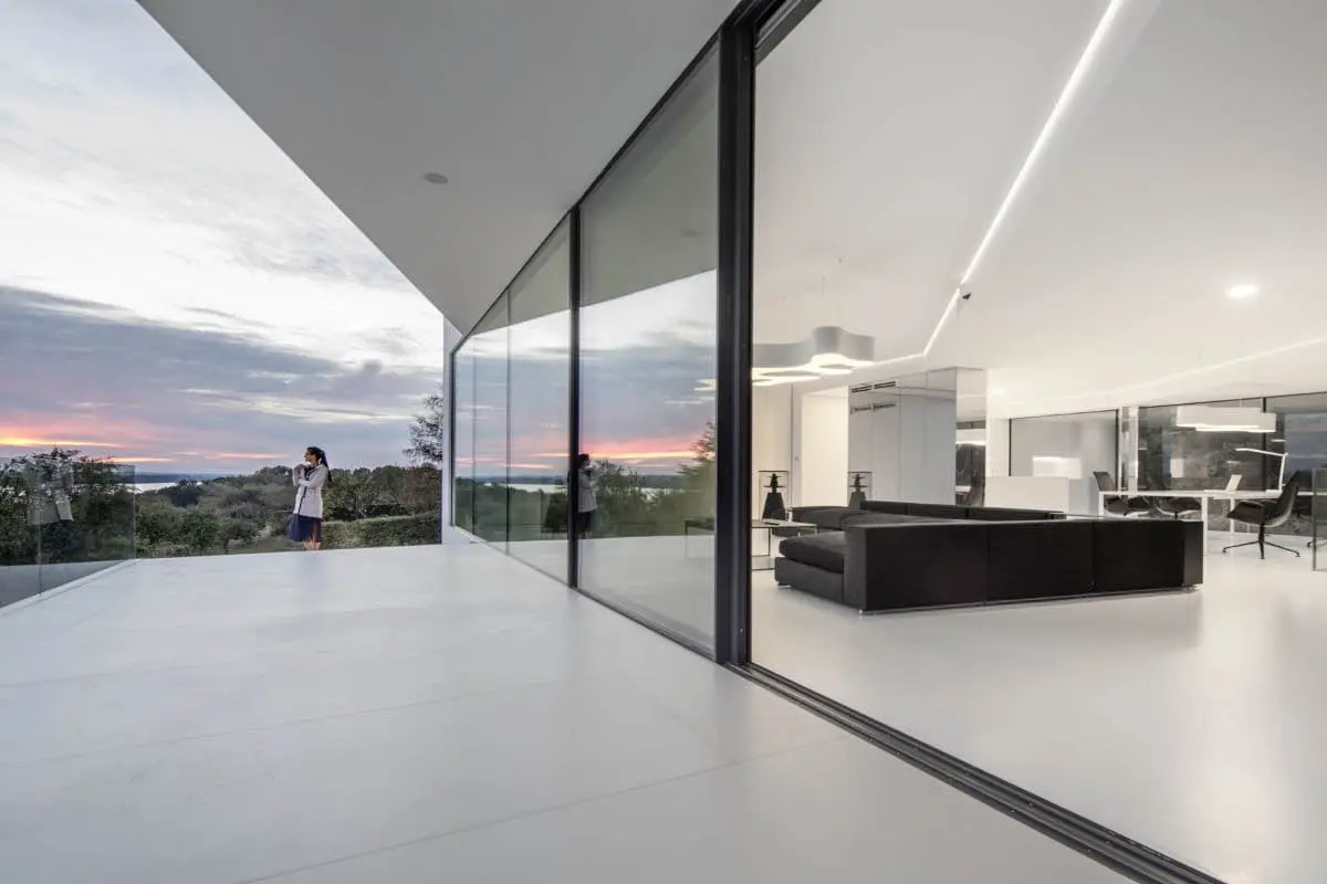 Dom po drodze | proj. KWK PROMES Robert Konieczny (zdj.: Olo Studio)