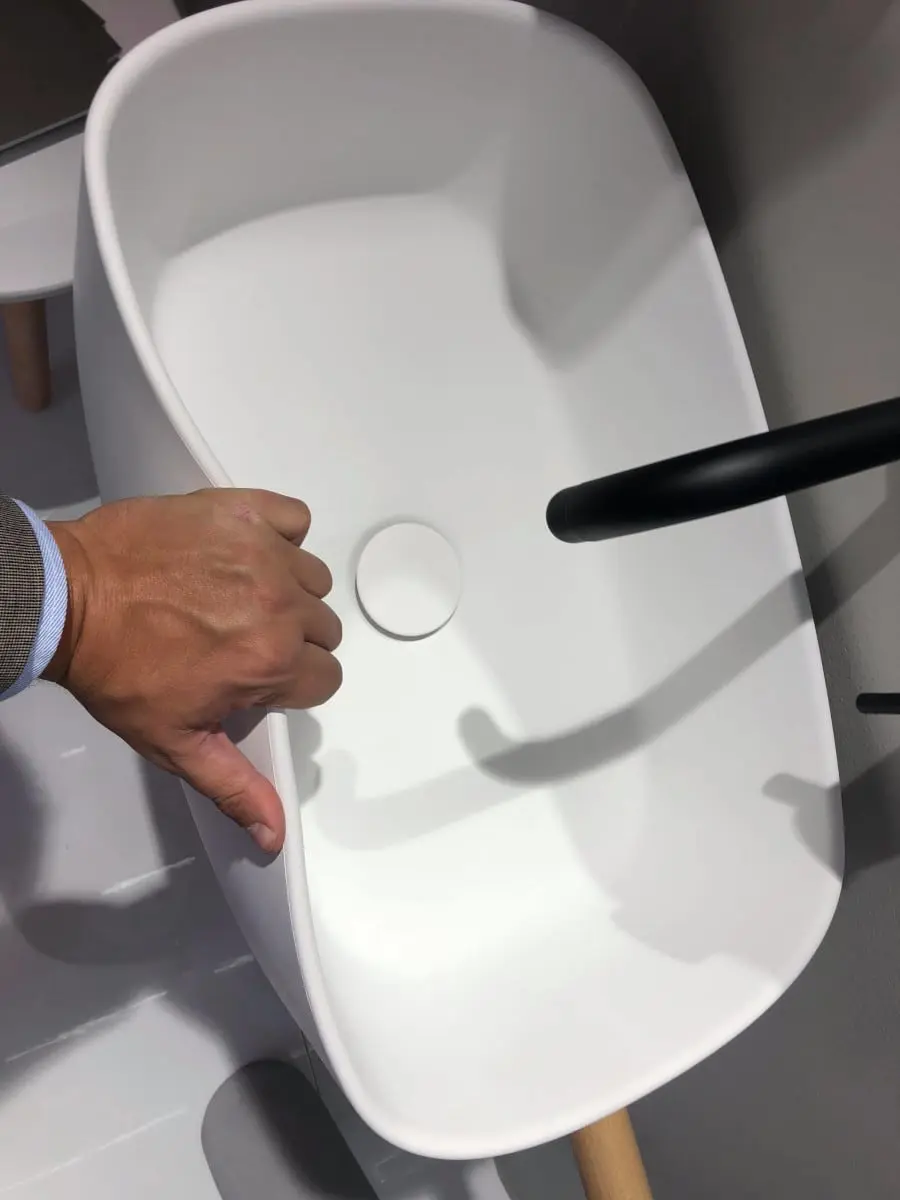 Umywalki zmieniające kształt - Ever Life Design