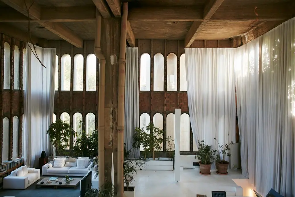 Cementownia przerobiona na luksusowe mieszkanie