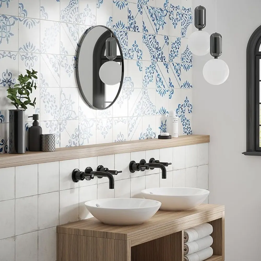 Płytki WOW DESIGN BLANC ET BLEU | Projekt sielskiej łazienki z wykorzystaniem hiszpańskich płytek