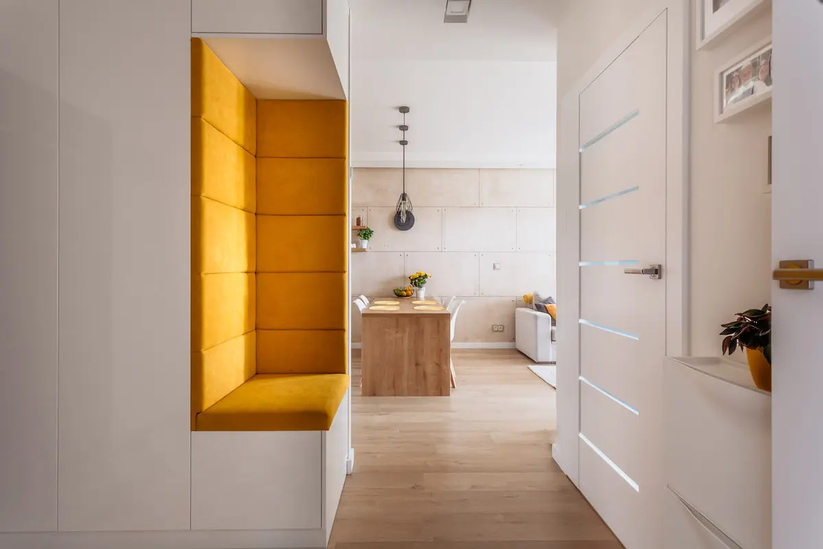 Wnętrzowe Love – projekt mieszkania z nieoczywistymi połączeniami