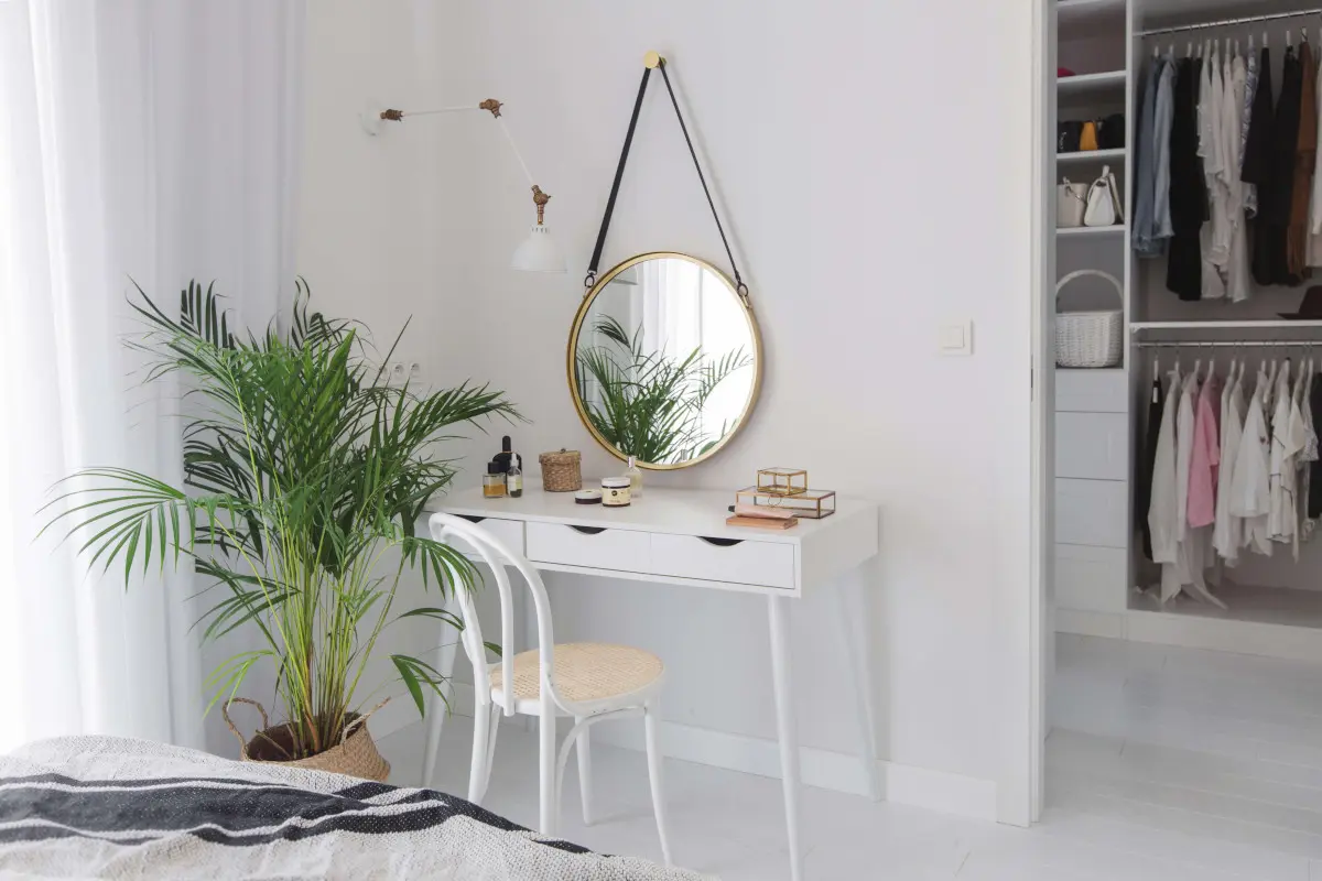 Toaletka w sypialni | proj. Dash Interiors