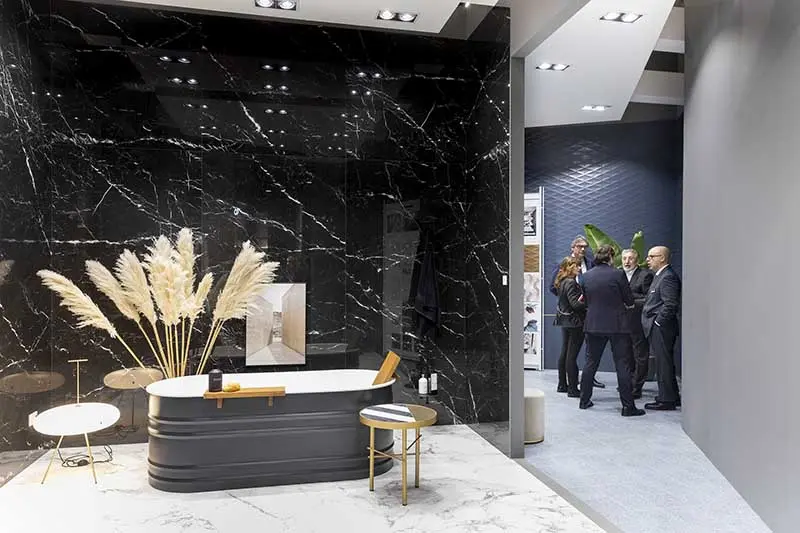 Pomysł na łazienkę (źródło: https://cevisama.feriavalencia.com/en/) 