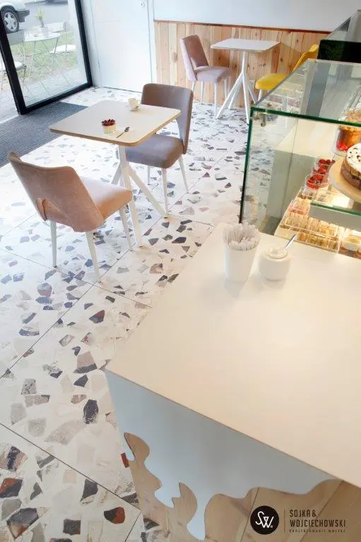 Śmietankowe Cafe | Proj: Sojka & Wojciechowski 