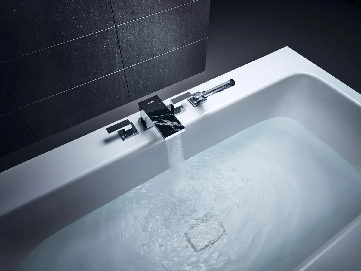 Bateria wannowa z kolekcji MyEdition marki Axor