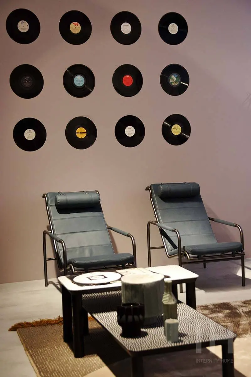 Meble inspirowane Bauhausem (Zanotta)