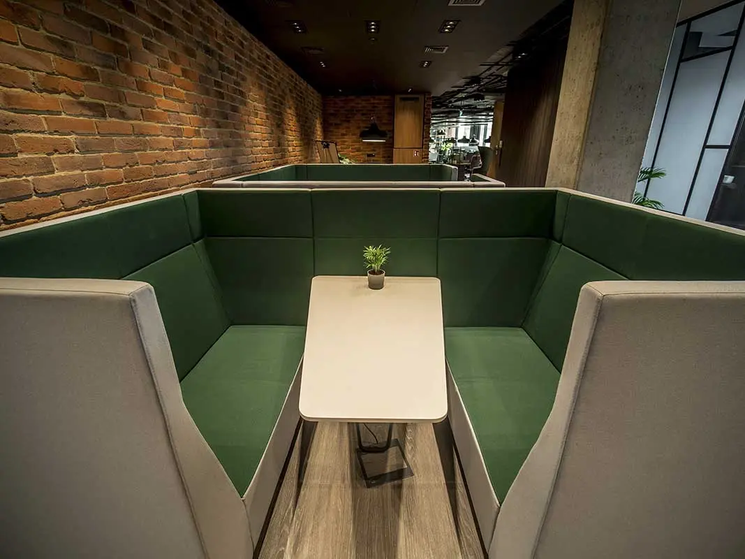 Biuro Stalgast powstało w Centrum Praskim Koneser | Proj: MADAMA