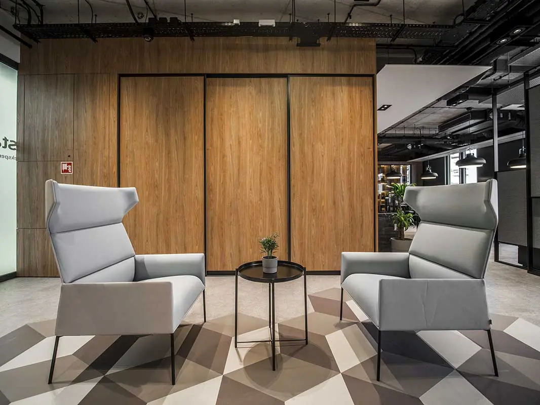 Biuro Stalgast powstało w Centrum Praskim Koneser | Proj: MADAMA