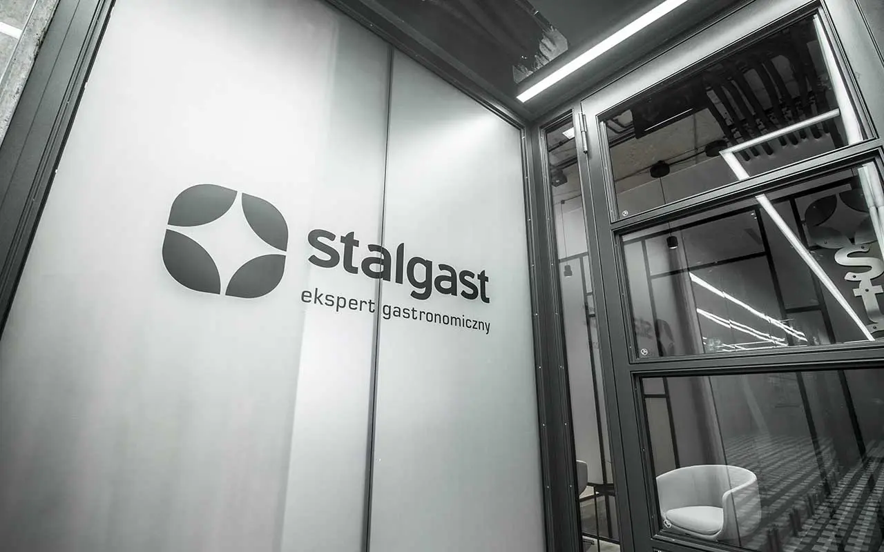 Biuro Stalgast powstało w Centrum Praskim Koneser | Proj: MADAMA