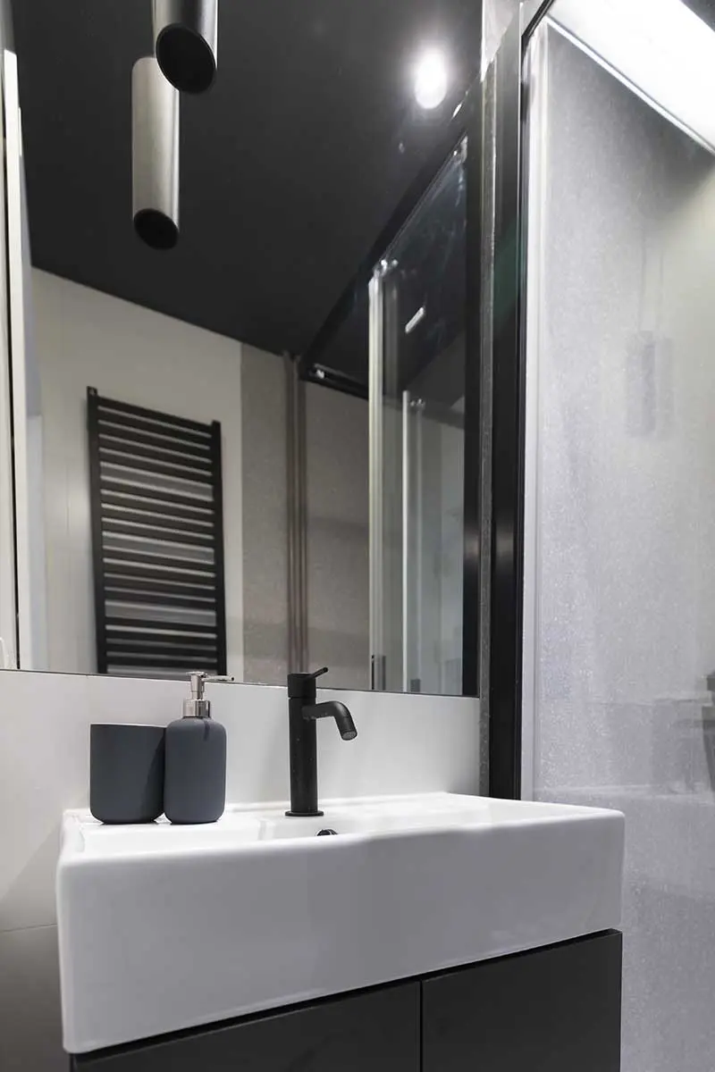 Metamorfoza mieszkania pisarza Tadeusza Konwickiego | Proj: Dorota Szelągowska Foto: Piotr Mizerski