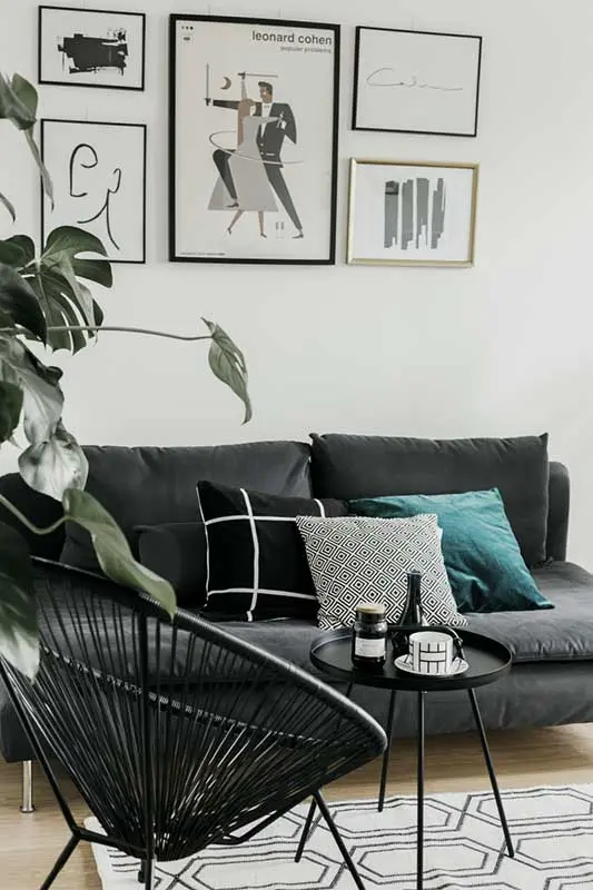 proj. Form of Design (grafiki: Desenio, Dawid Ryski)