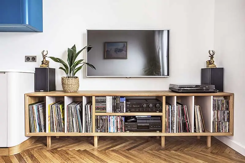 Małe 18 metrowe mieszkanie z charakterem | Projekt pracowni Schudy Studio