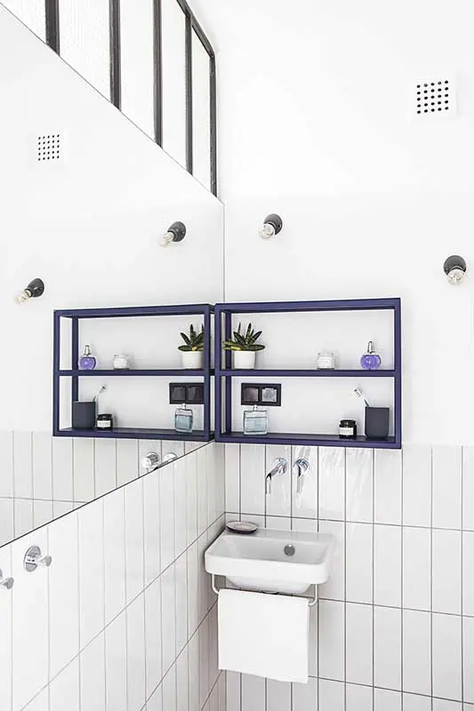 Małe 18 metrowe mieszkanie z charakterem | Projekt pracowni Schudy Studio