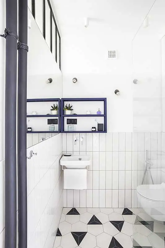 Małe 18 metrowe mieszkanie z charakterem | Projekt pracowni Schudy Studio