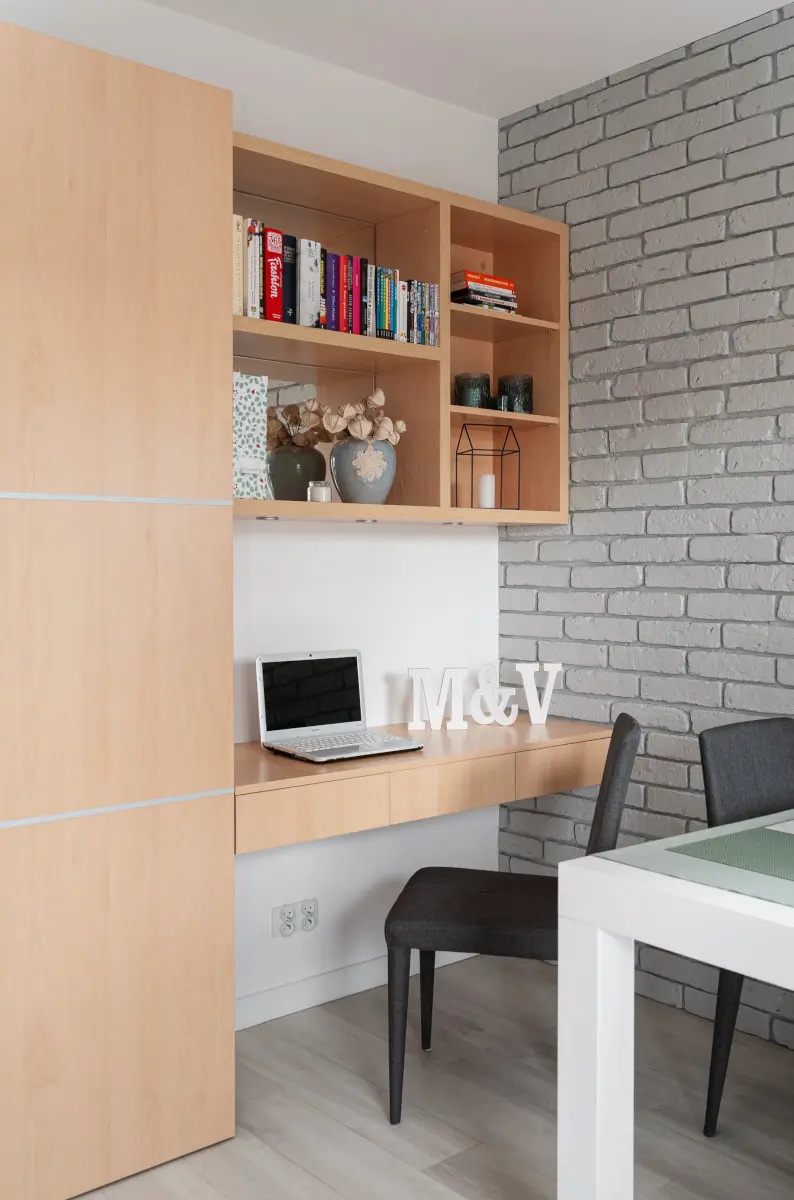 Miejsce do pracy w salonie 16 m2 | proj. Pracownia Wielkie Rzeczy Izabela Olszewska, zdj. joannakorczynska.pl